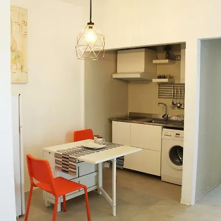 شقة Monica ريتشيوني